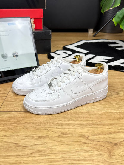 Nike Air Force 1 Low (38.5)