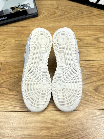 Nike Air Force 1 Low (38.5)