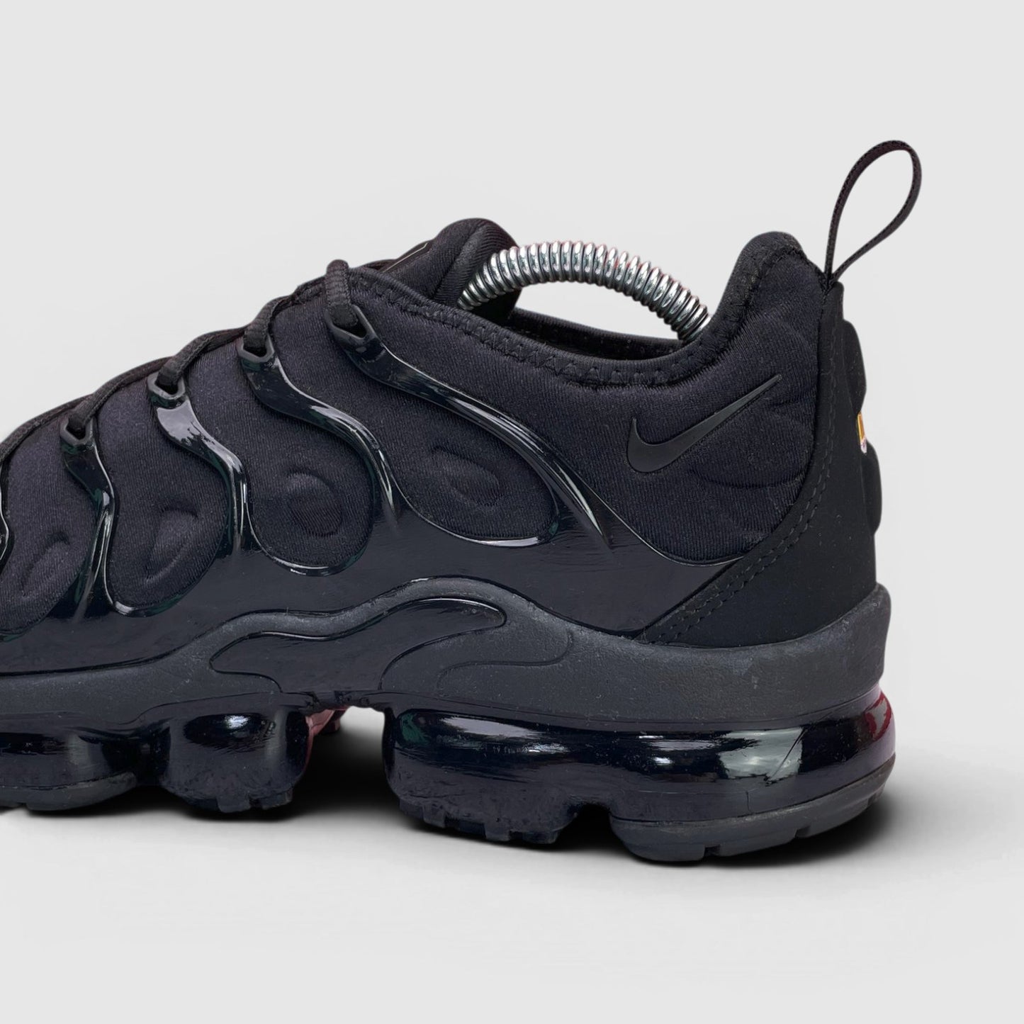 Nike Air VaporMax Plus Triple Black — buty sportowe męskie w bardzo dobrym stanie rozmiar 43, detal