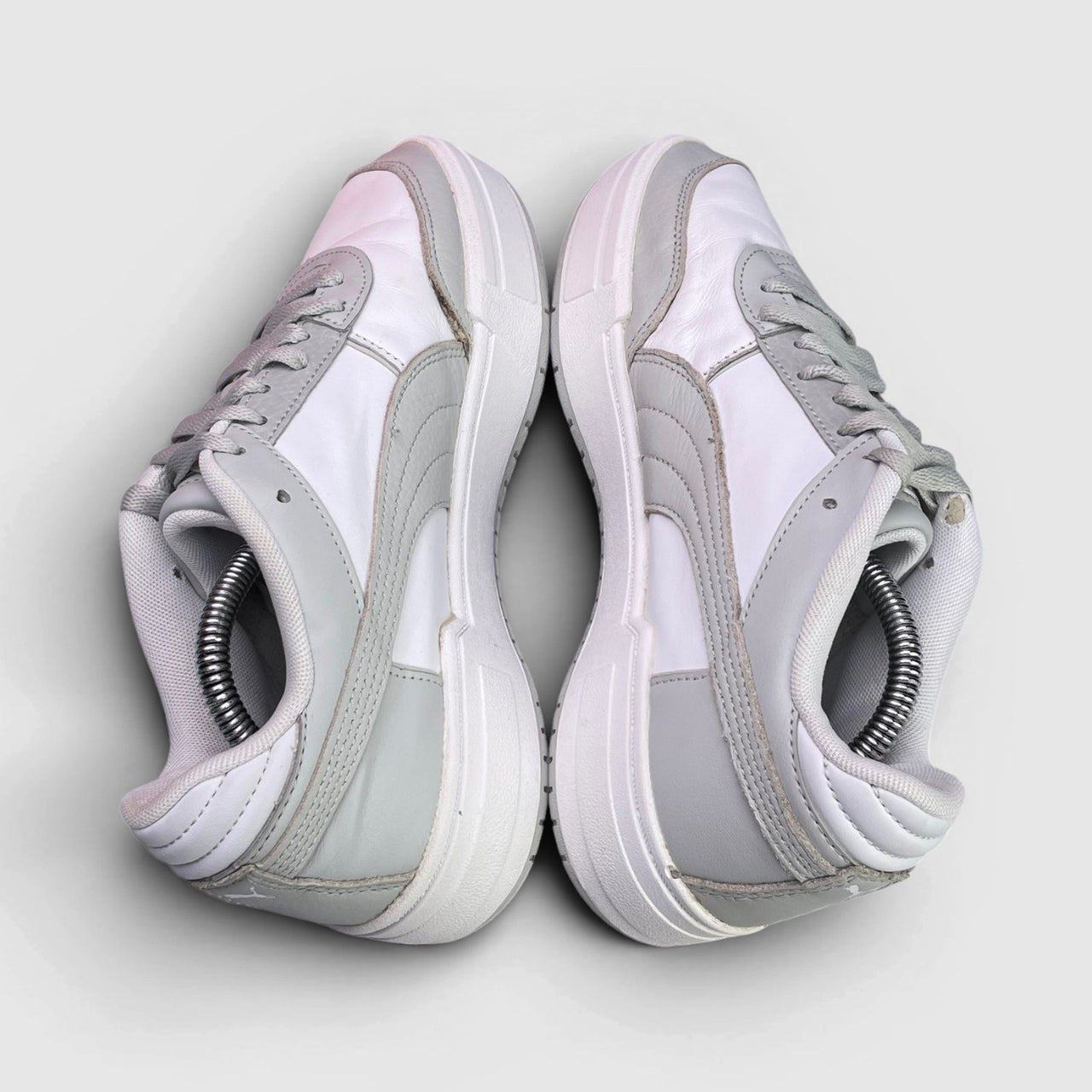 Puma Ca Pro Classic — buty sportowe damskie w bardzo dobrym stanie rozmiar 40, widok z góry