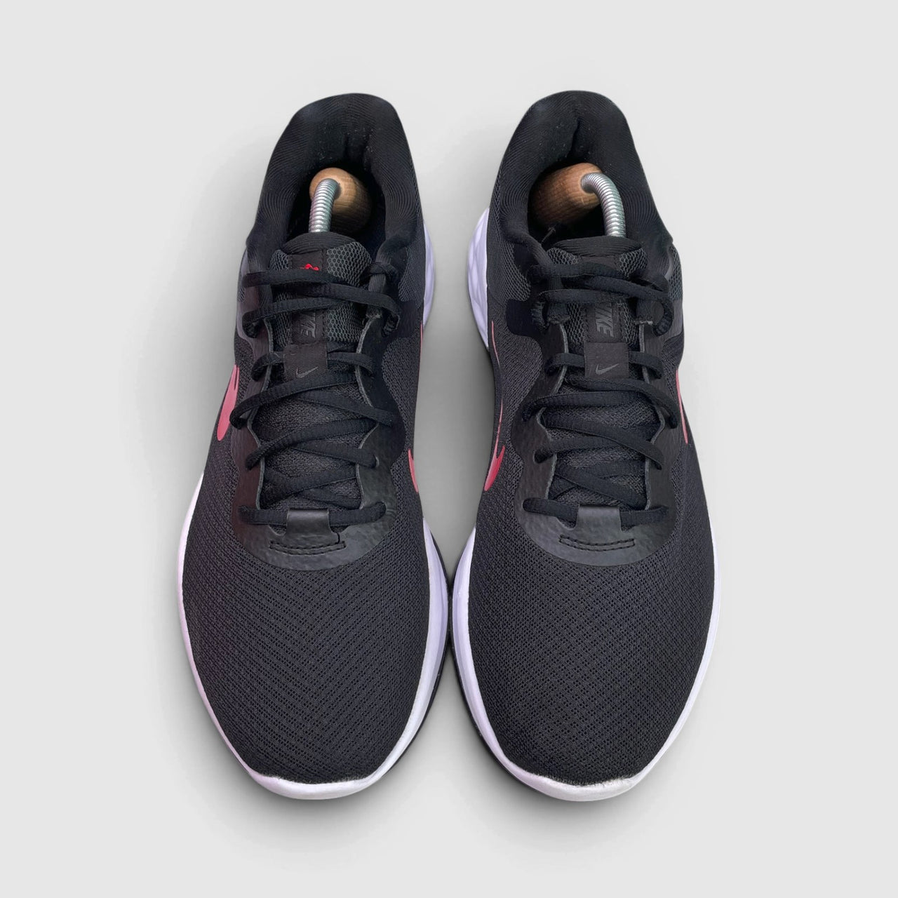 Nike Revolution 6 Next Nature — buty sportowe męskie w bardzo dobrym stanie rozmiar 45, widok z góry