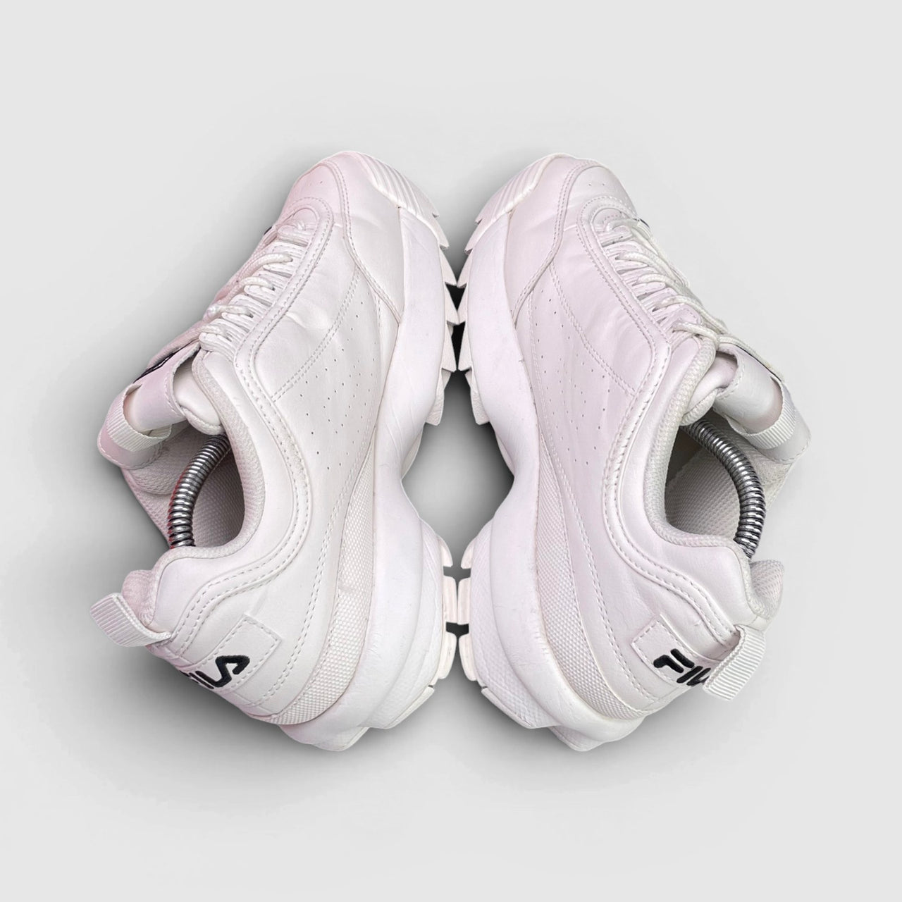 Fila Disruptor — buty sportowe damskie w bardzo dobrym stanie rozmiar 39, podeszwa
