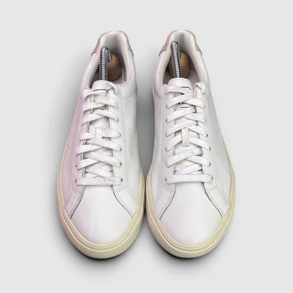 Veja Sneakers — buty sportowe damskie w bardzo dobrym stanie rozmiar 39, widok z góry