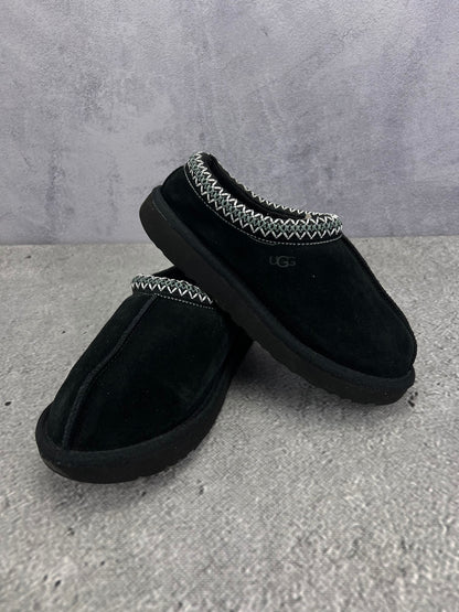 UGG TASMAN II — buty sportowe damskie w bardzo dobrym stanie rozmiar 37, boczny profil