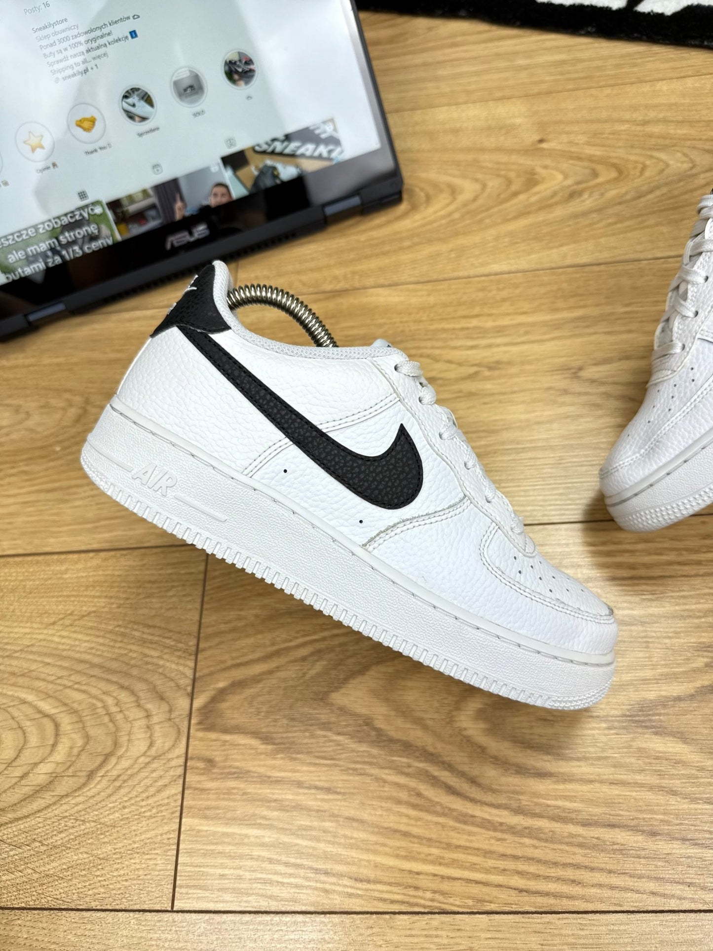 Nike Air Force 1 Low (38.5)