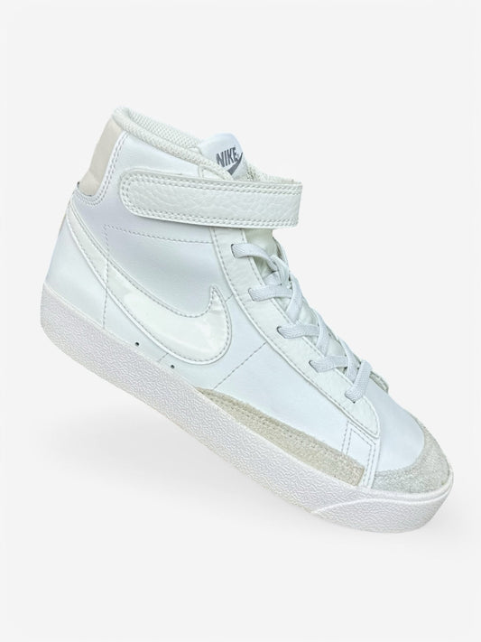Nike Blazer Mid 77 (35)