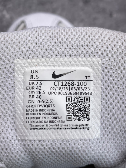 Nike Air Max 95 Essential Triple White — buty sportowe męskie w bardzo dobrym stanie rozmiar 42, etykieta z kodem modelu CT1268-100