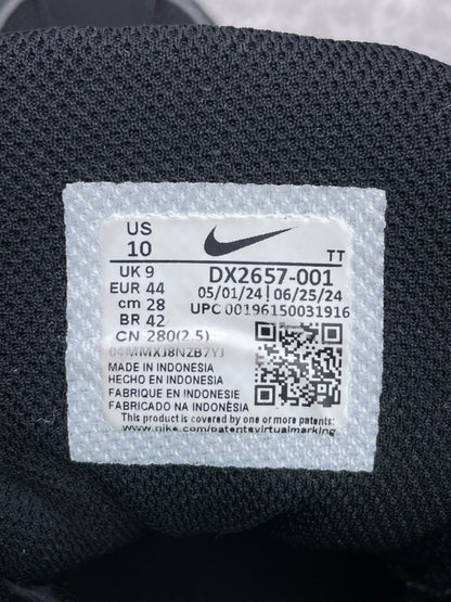 Nike Air Max 95 Black/Grey Safety Orange — buty sportowe męskie w bardzo dobrym stanie rozmiar 44, etykieta z kodem modelu DX2657-001