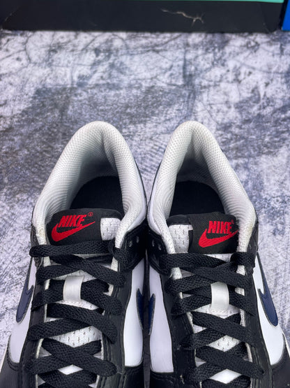 Nike Dunk Low — buty sportowe damskie w bardzo dobrym stanie rozmiar 38, wewnętrzny panel prawego buta