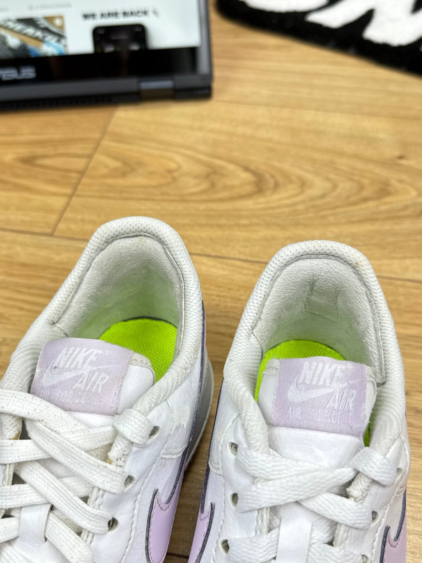 Nike Air Force 1 Low (38.5)