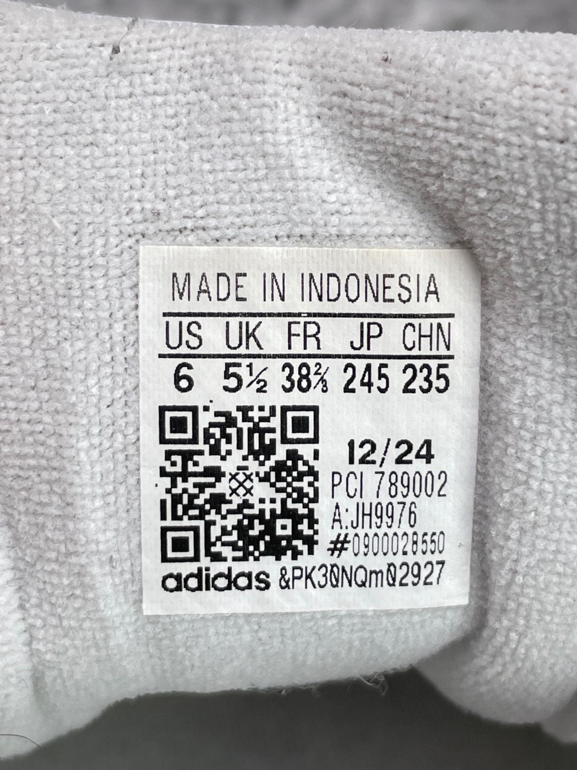Adidas Superstar II Cloud White Black — buty sportowe damskie w bardzo dobrym stanie rozmiar 38 2/3, etykieta z kodem modelu JH9976