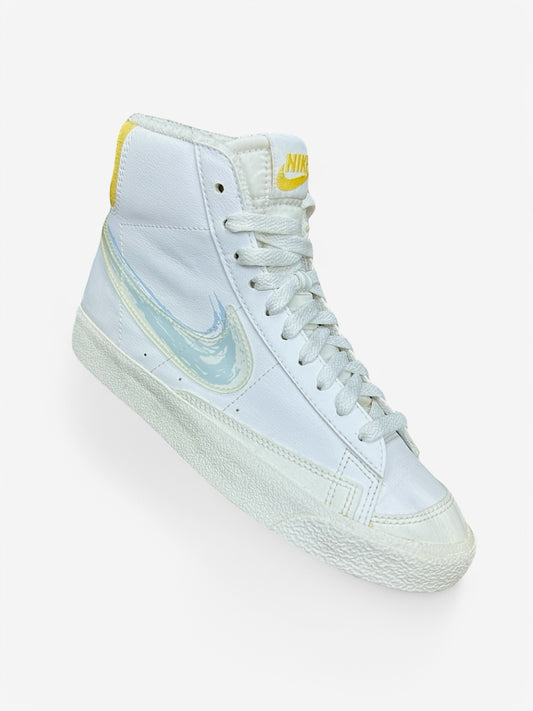 Nike Blazer Mid 77 (37.5)