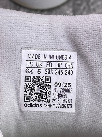 Adidas Superstar II — buty sportowe damskie w bardzo dobrym stanie rozmiar 39 1/3, etykieta z kodem modelu IH8659