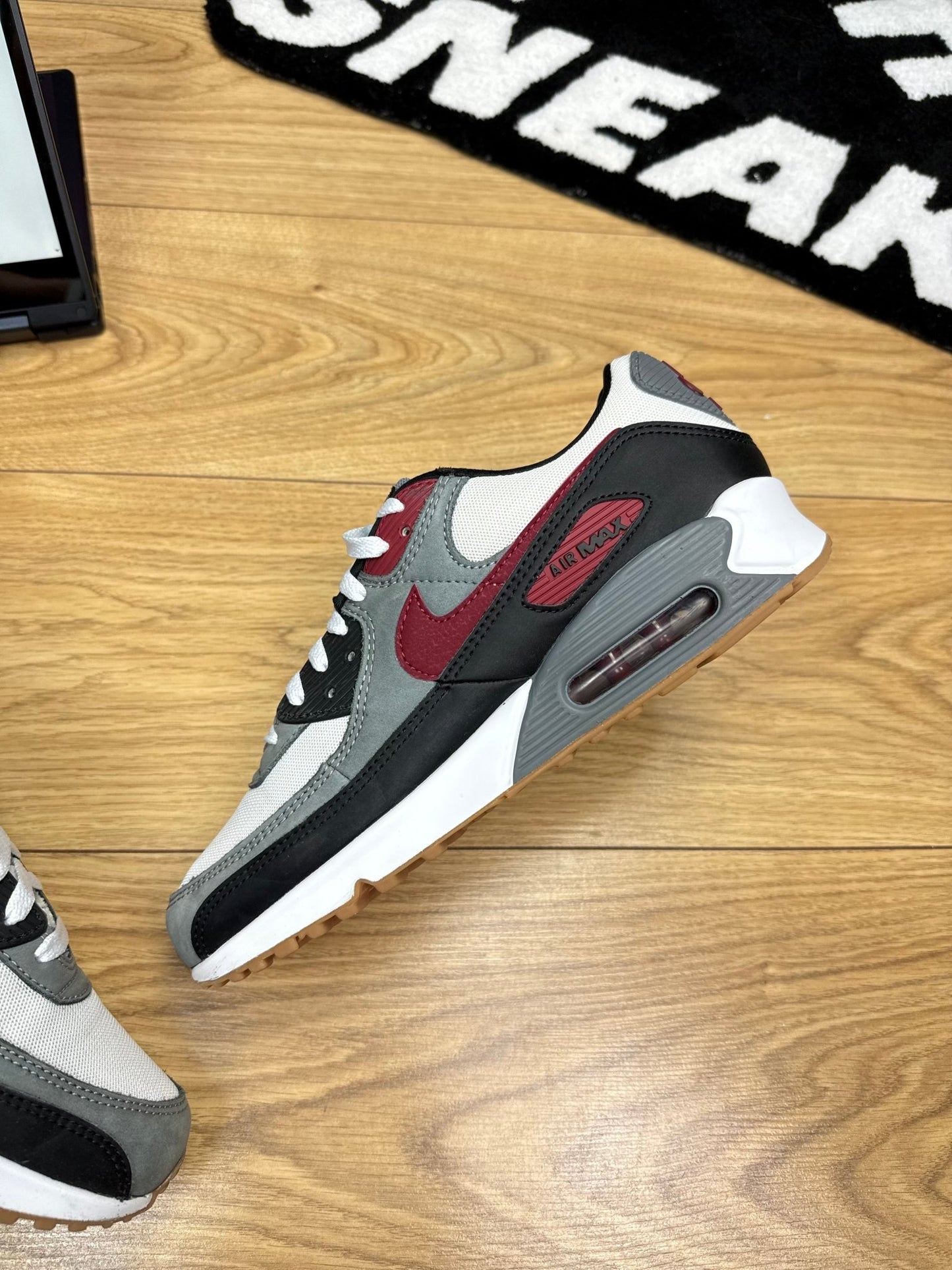 Nike Air Max 90 (42.5)