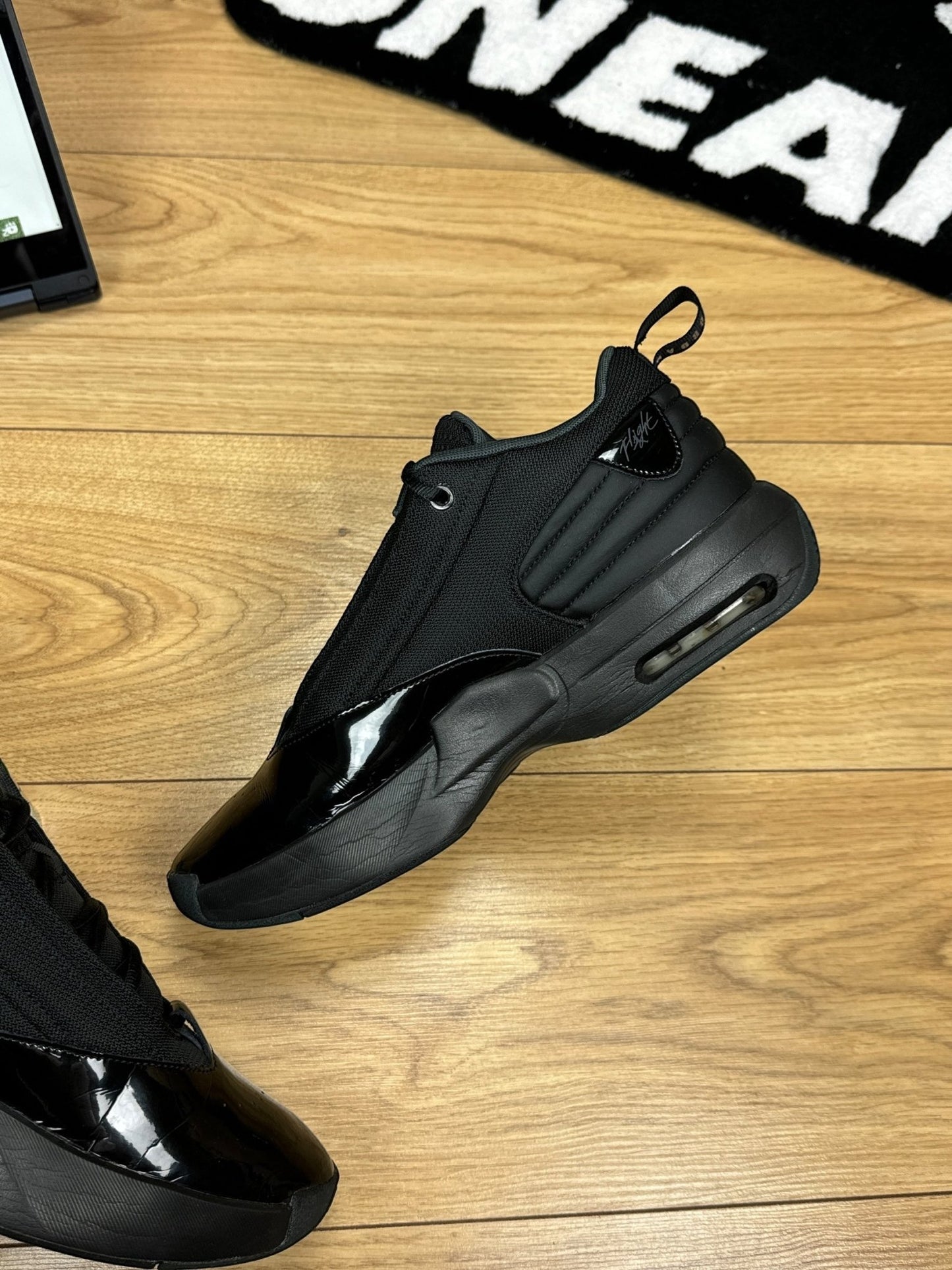 Nike Air Jordan Max Aura 6 (44)