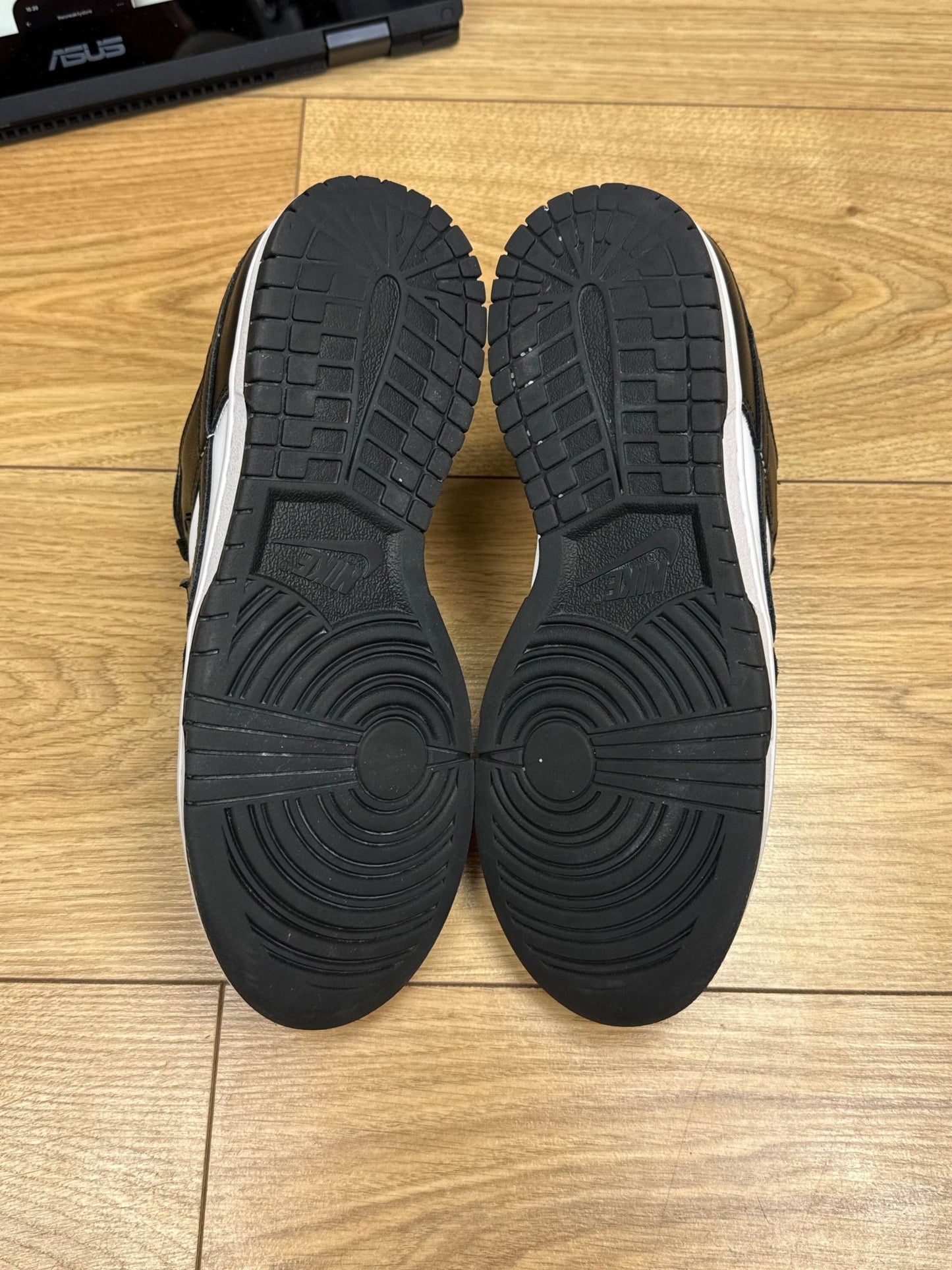 Nike Dunk Low Panda (38)
