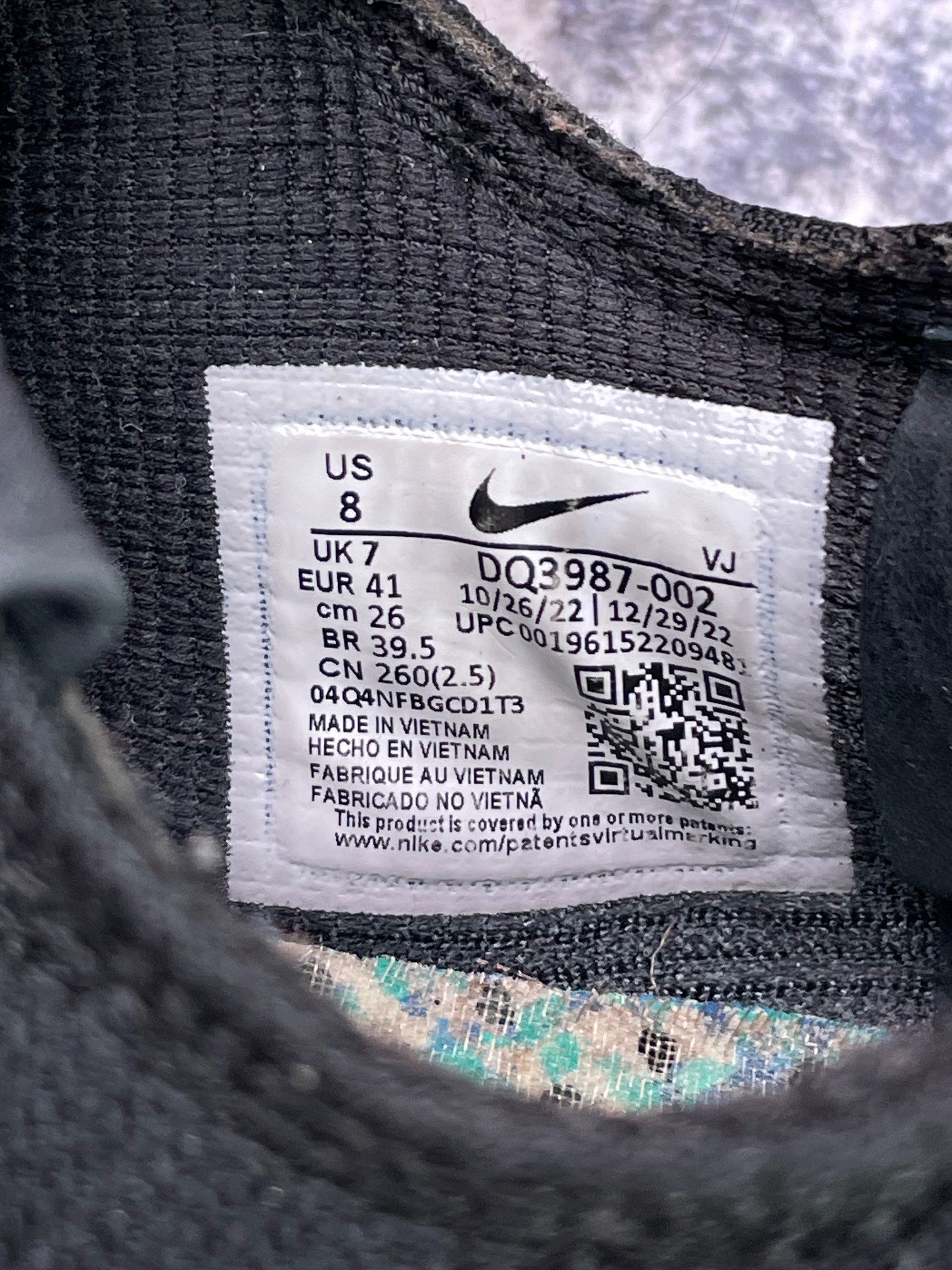 Nike Air Max Terrascape 90 — buty sportowe męskie w bardzo dobrym stanie rozmiar 41, etykieta z kodem modelu DQ3987-002