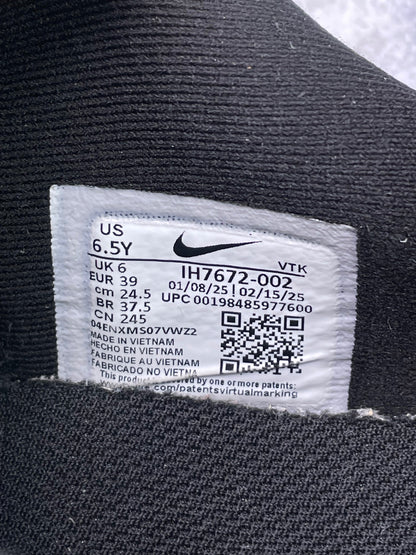 Nike Air Max DN — buty sportowe damskie w bardzo dobrym stanie rozmiar 39, etykieta z kodem modelu IH7672-002