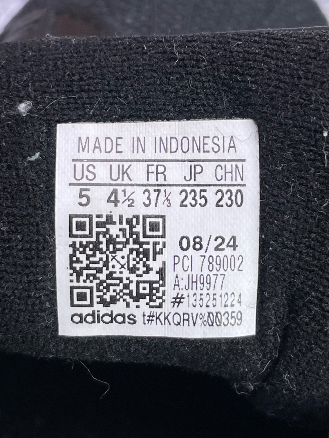Adidas Superstar II — buty sportowe damskie w bardzo dobrym stanie rozmiar 37 1/3, etykieta z kodem modelu JH9977