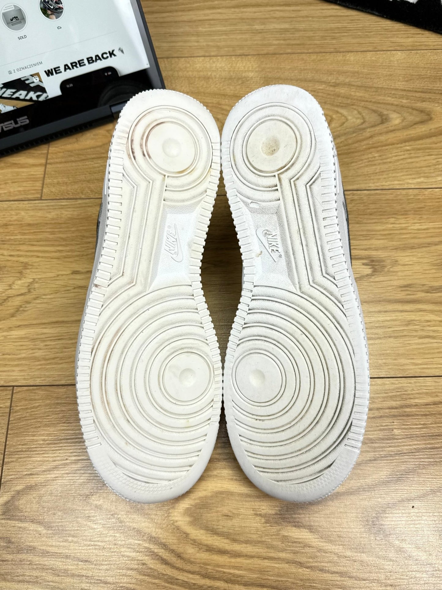 Nike Air Force 1 Low (45)
