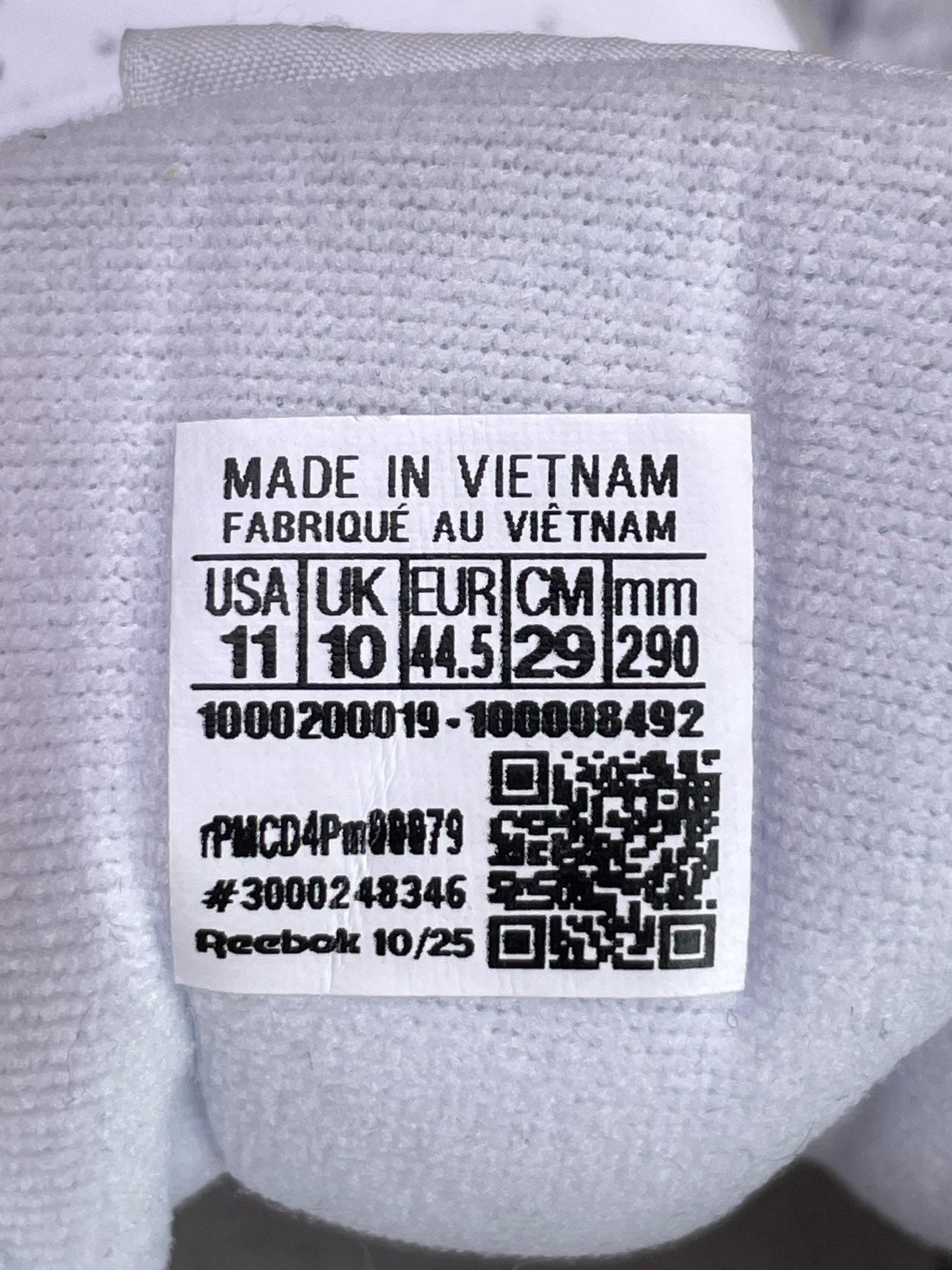 Reebok Glide — buty sportowe męskie w bardzo dobrym stanie rozmiar 44.5, etykieta z kodem modelu 1000200019