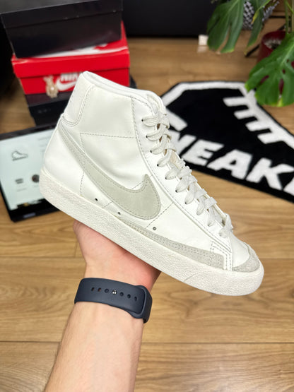 Nike Blazer Mid 77 (37.5)