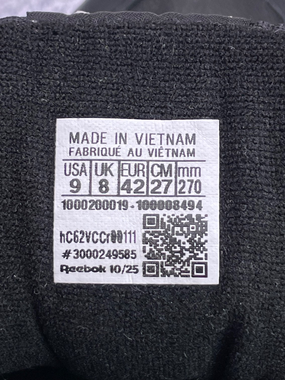 Reebok Glide — buty sportowe męskie w bardzo dobrym stanie rozmiar 42, etykieta z kodem modelu 100008494