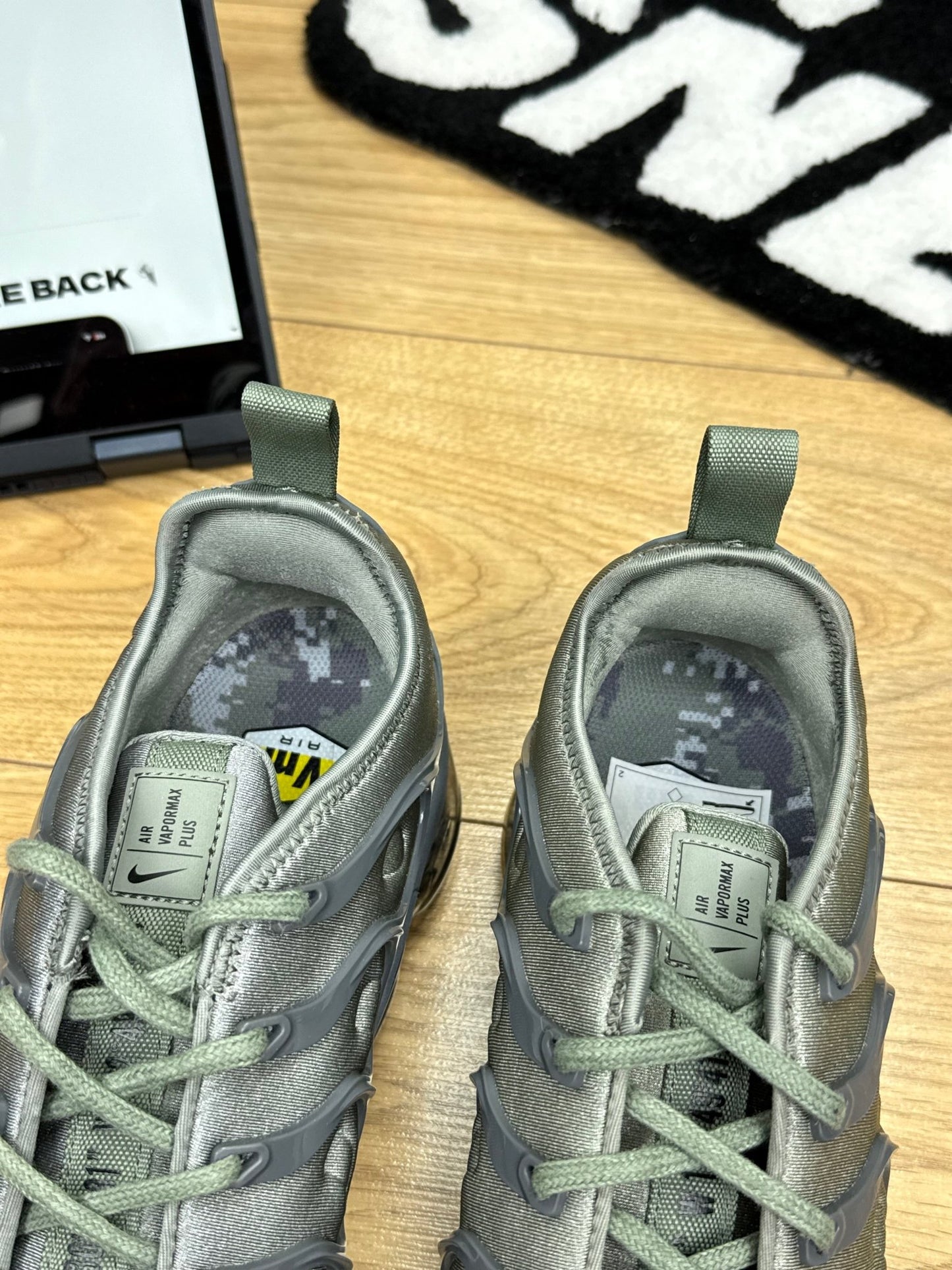 Nike Air Vapormax Plus (44)