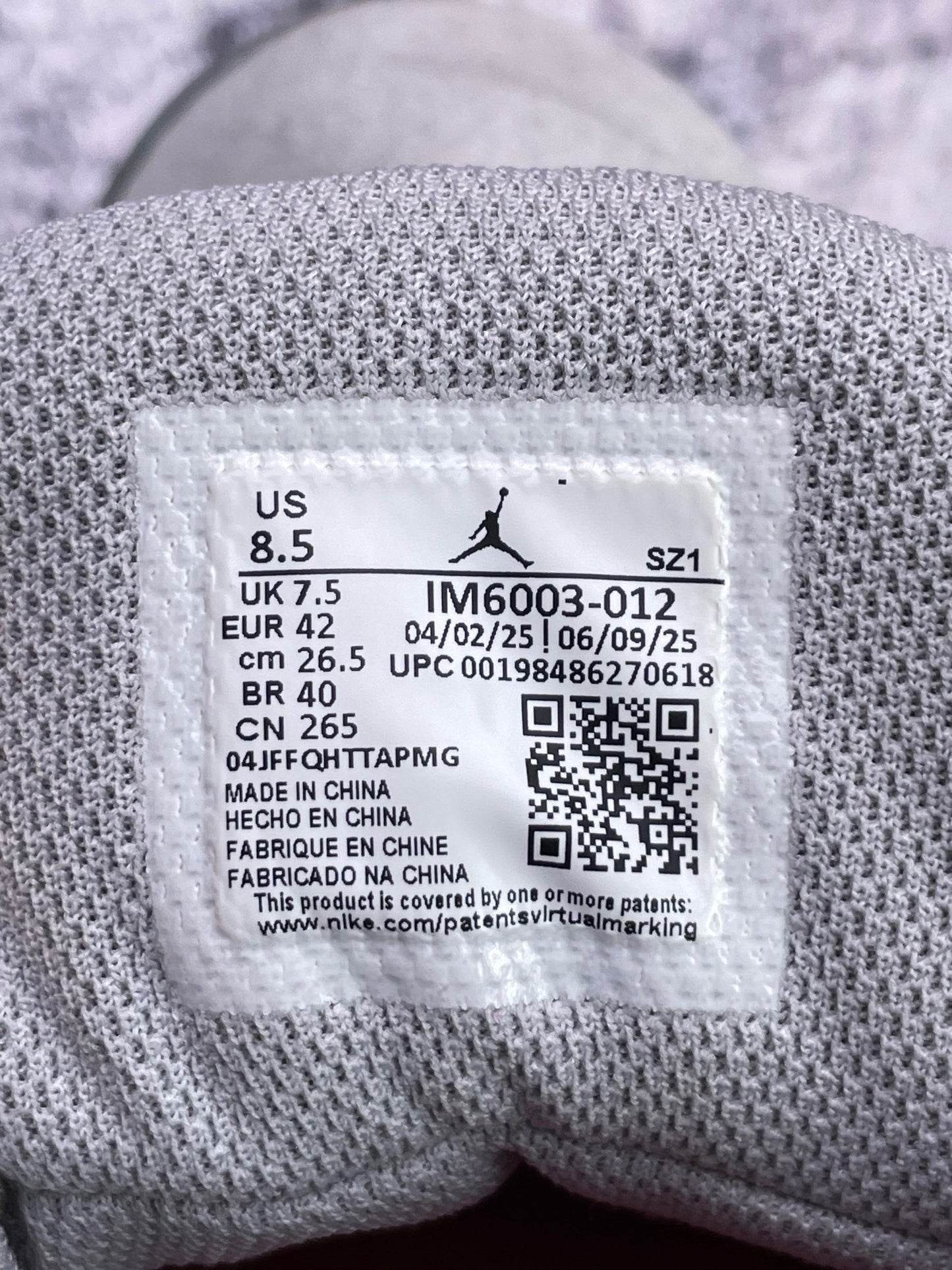 Nike Air Jordan MVP 2 — buty sportowe męskie w bardzo dobrym stanie rozmiar 42, etykieta z kodem modelu IM6003-012