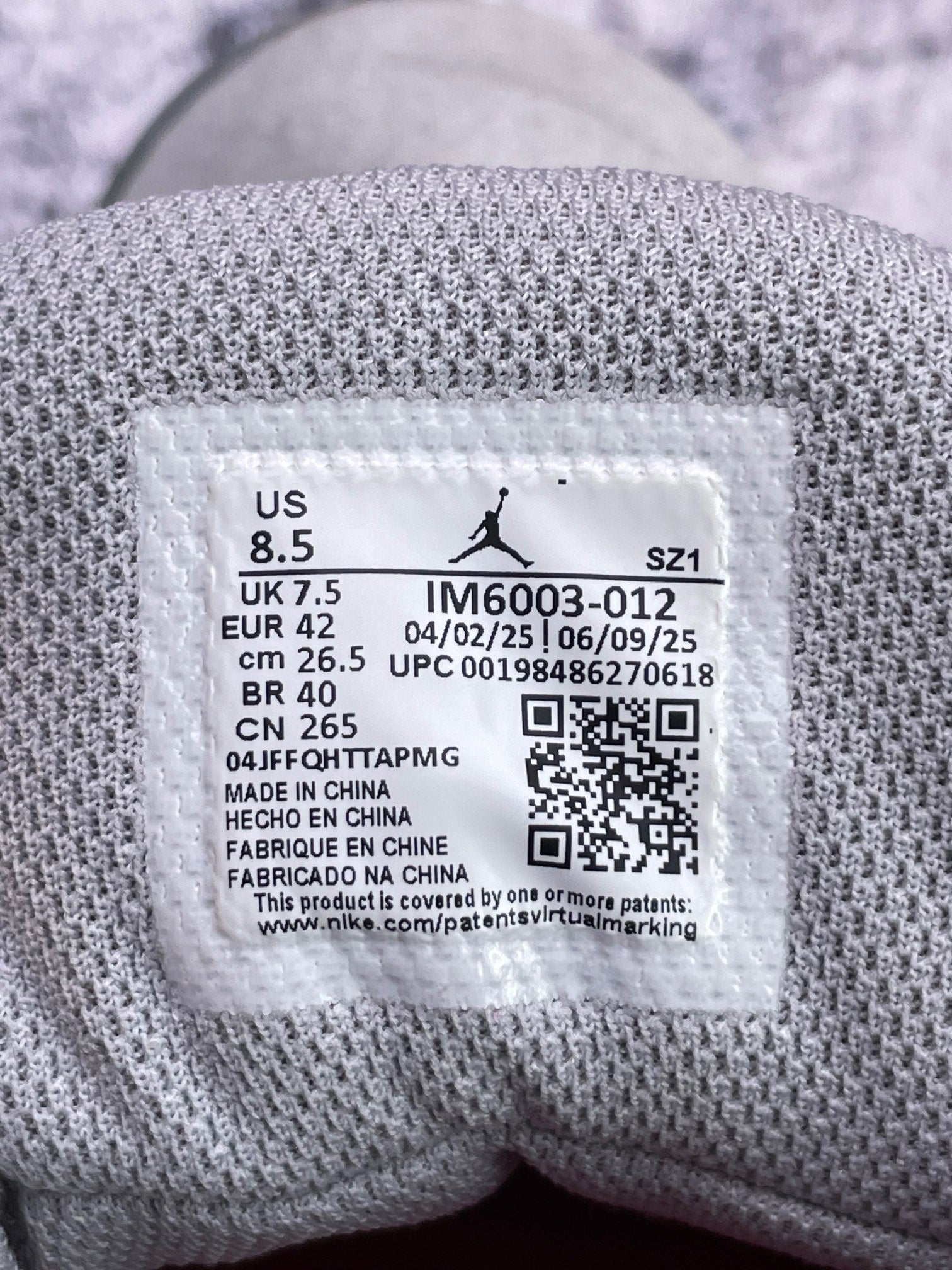 Nike Air Jordan MVP 2 — buty sportowe męskie w bardzo dobrym stanie rozmiar 42, etykieta z kodem modelu IM6003-012