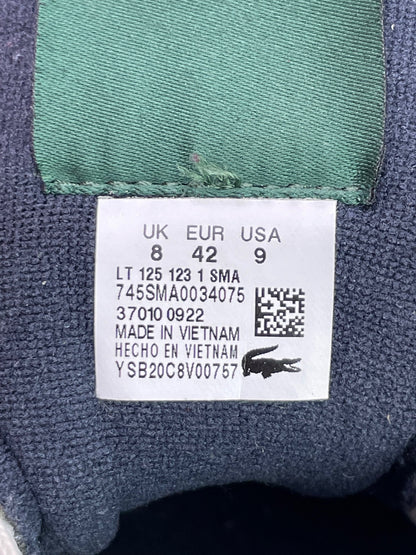 Lacoste LT 125 — buty sportowe męskie w bardzo dobrym stanie rozmiar 42, etykieta z kodem modelu