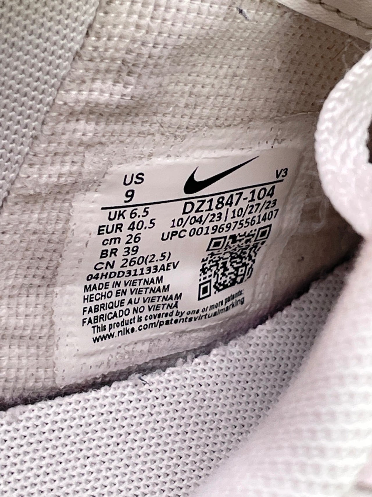 Nike Air Force 1 Shadow Platinum Violet — buty sportowe damskie w bardzo dobrym stanie rozmiar 40.5, etykieta z kodem modelu DZ1847-104