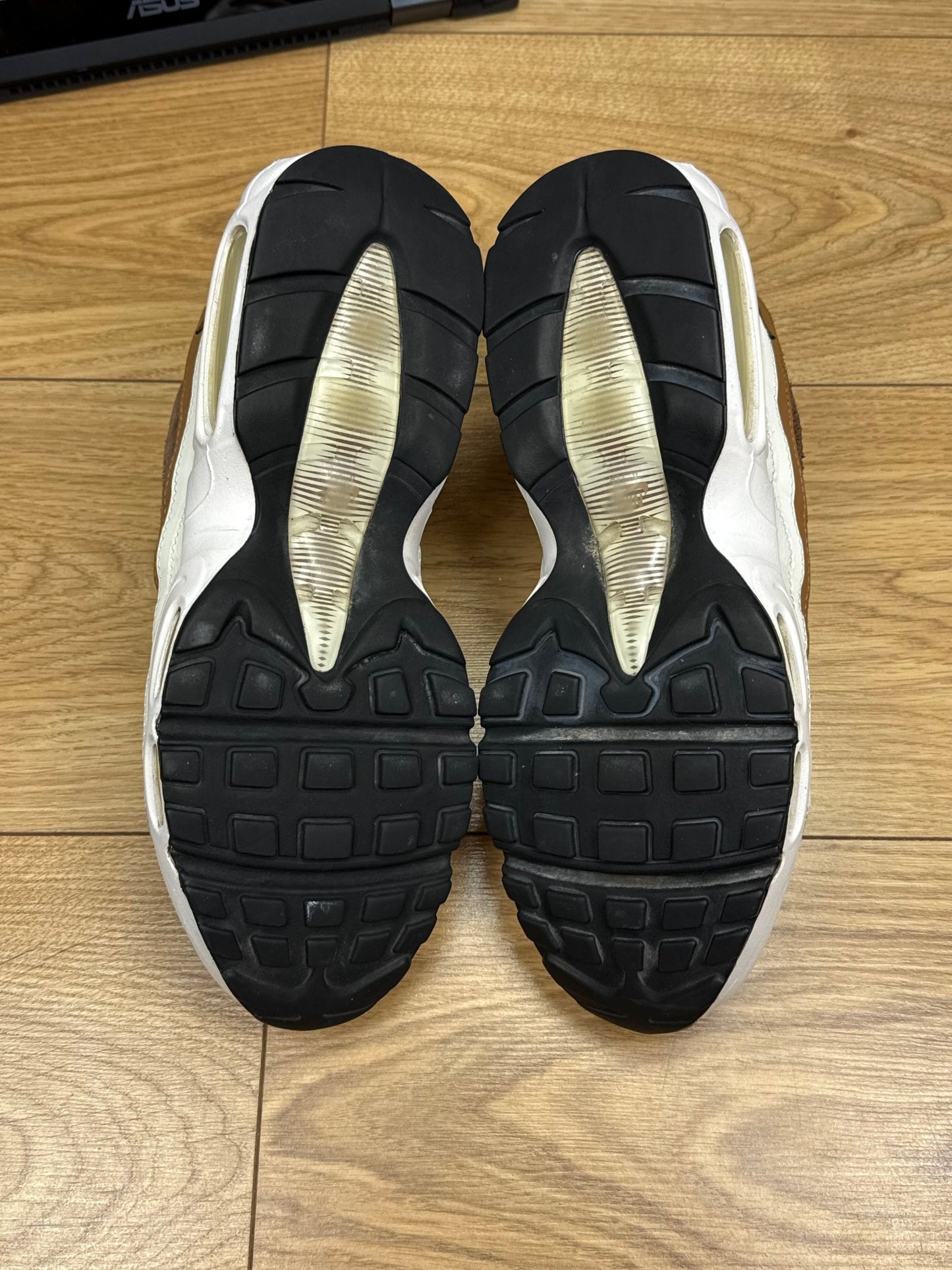 Nike Air Max 95 (42)