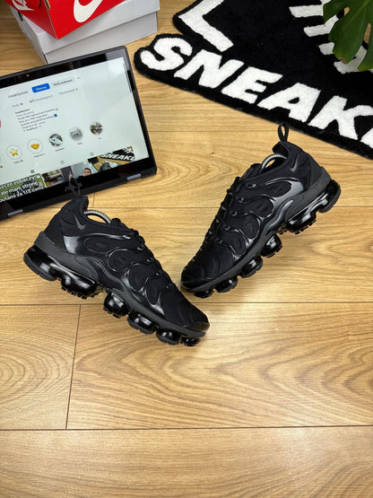 Nike Air Vapormax Plus (43)