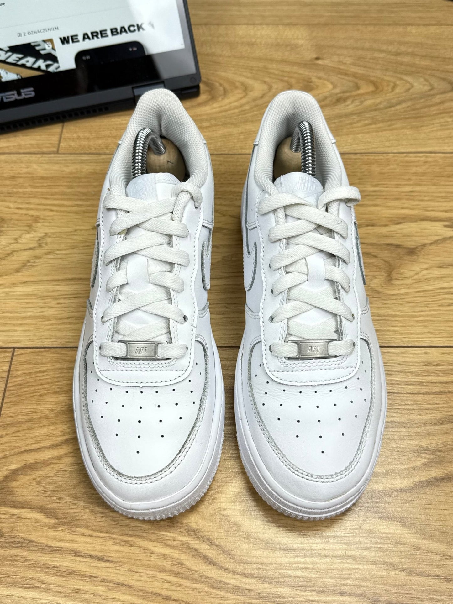 Nike Air Force 1 Low (38.5)