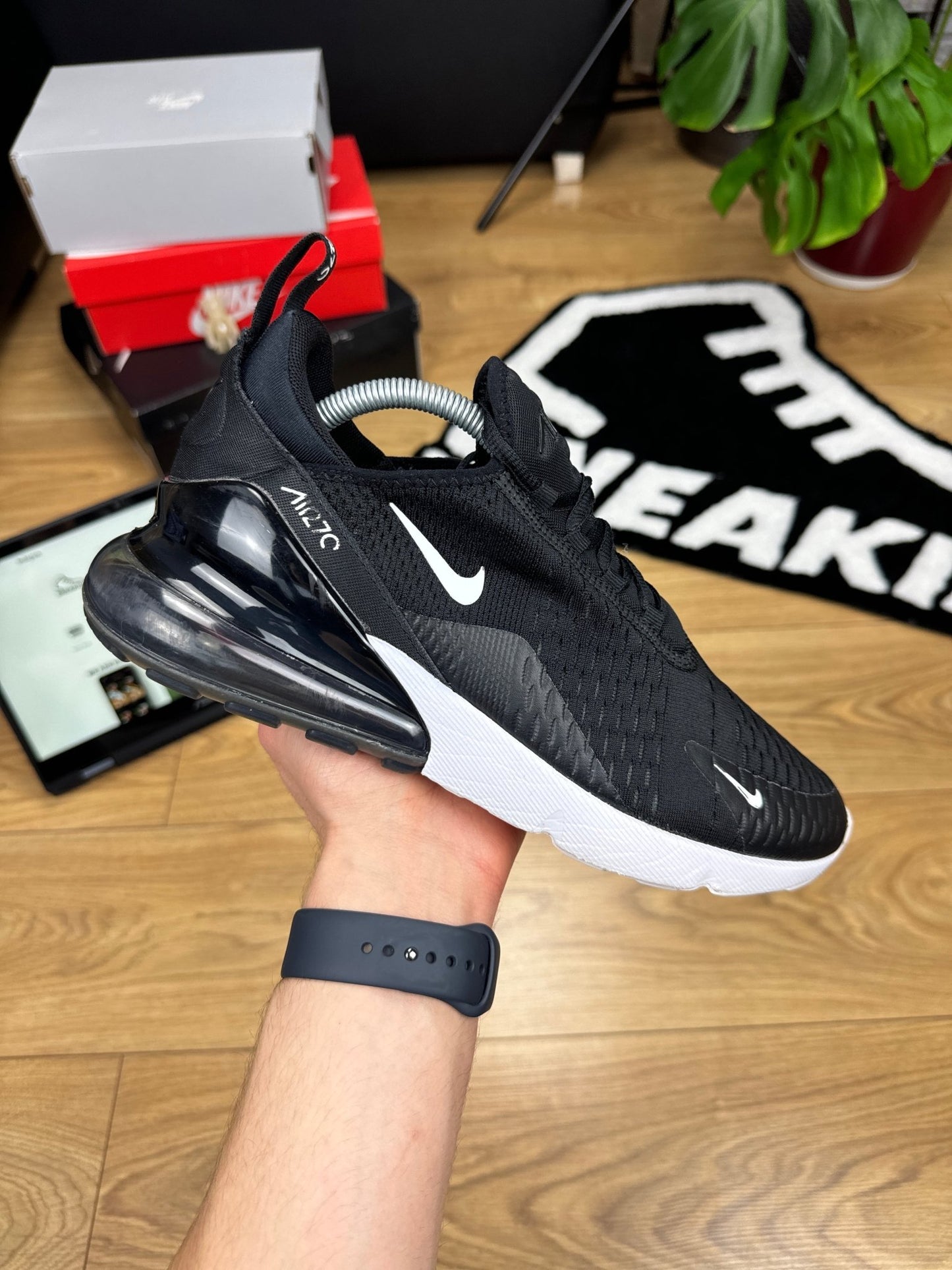 Nike Air Max 270 (42.5)