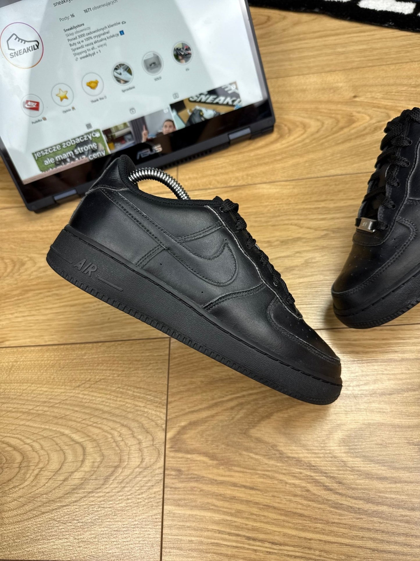Nike Air Force 1 Low (38.5)