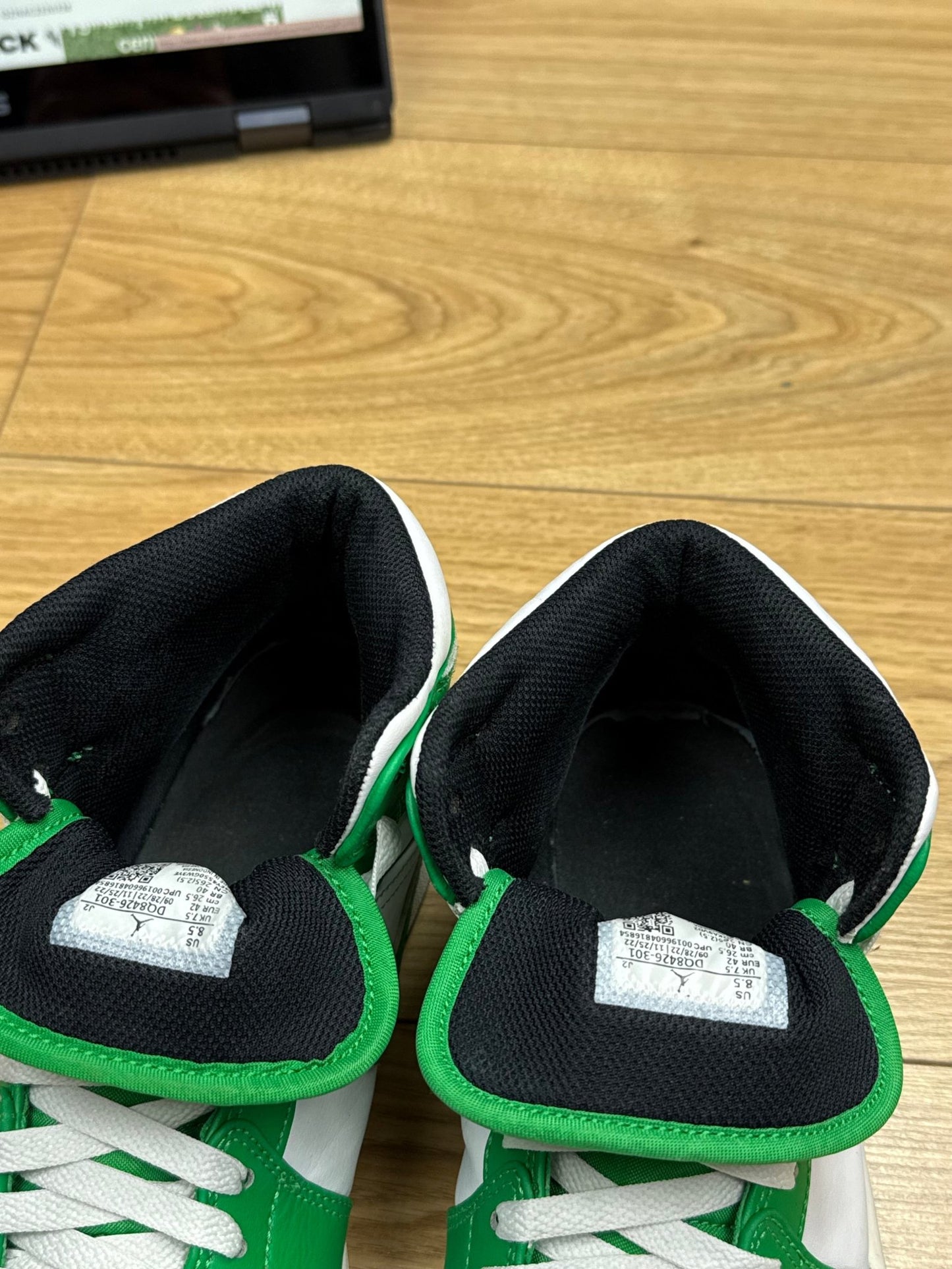 Nike Air Jordan 1 Mid (42)