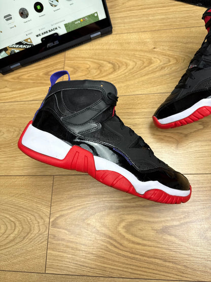 Nike Air Jordan Jumpman Two Trey (45.5)