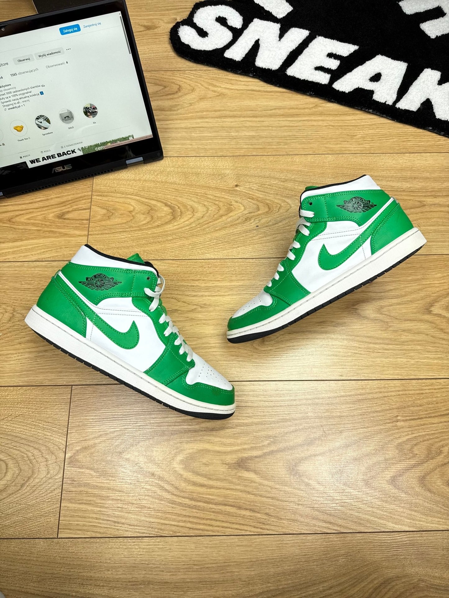 Nike Air Jordan 1 Mid (42)
