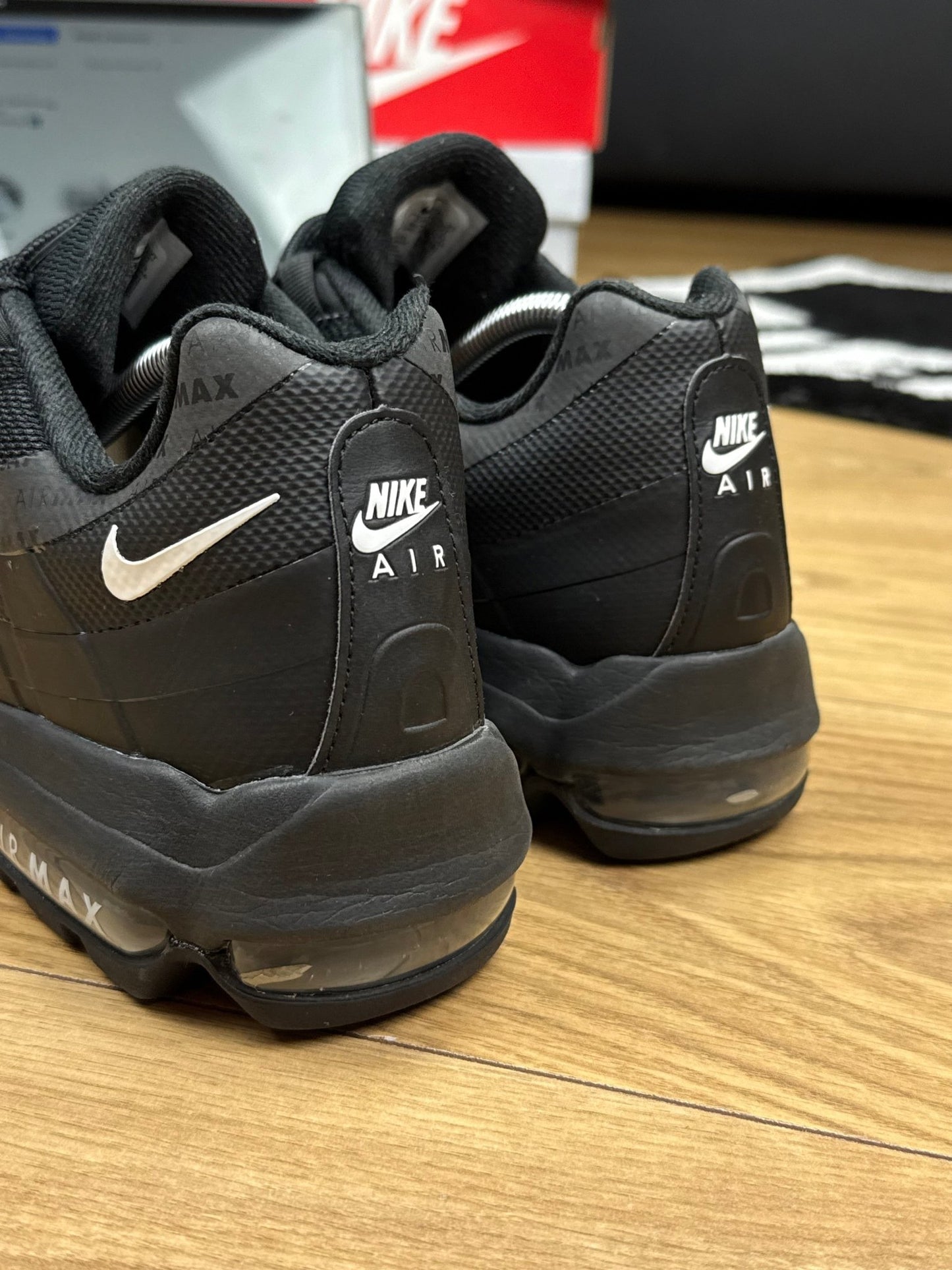 Nike Air Max 95 Ultra (41)
