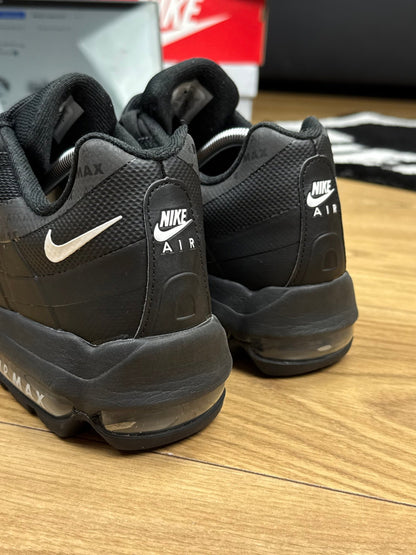 Nike Air Max 95 Ultra (41)