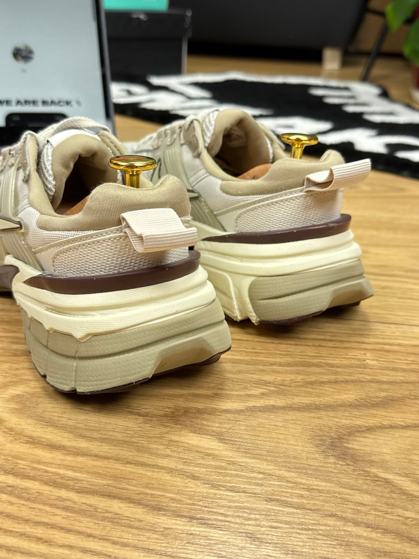 Nike Air Force 1 Low (40)