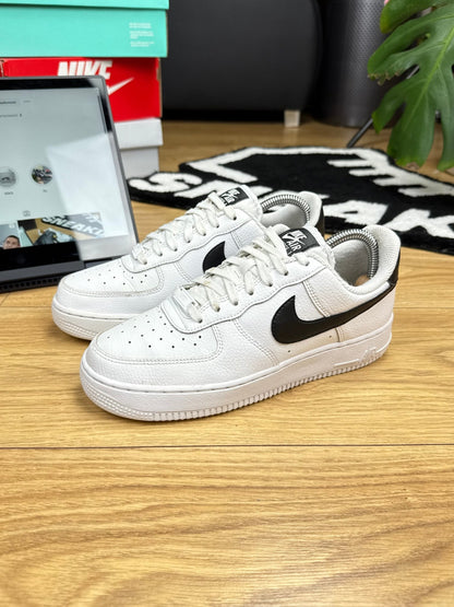 Nike Air Force 1 Low (38.5)