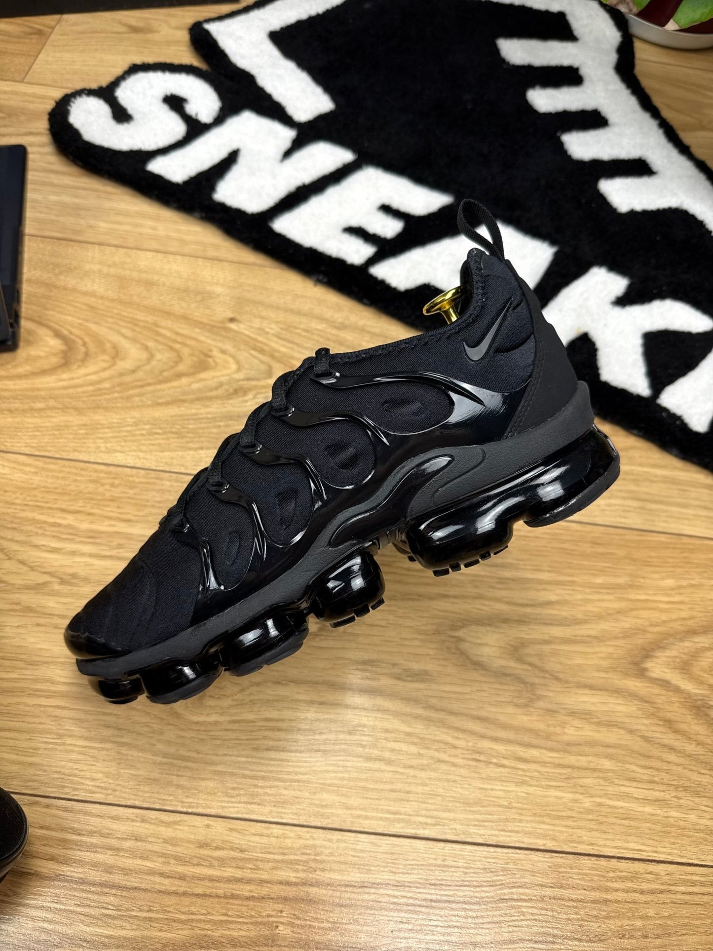 Nike Air Vapormax Plus (42)