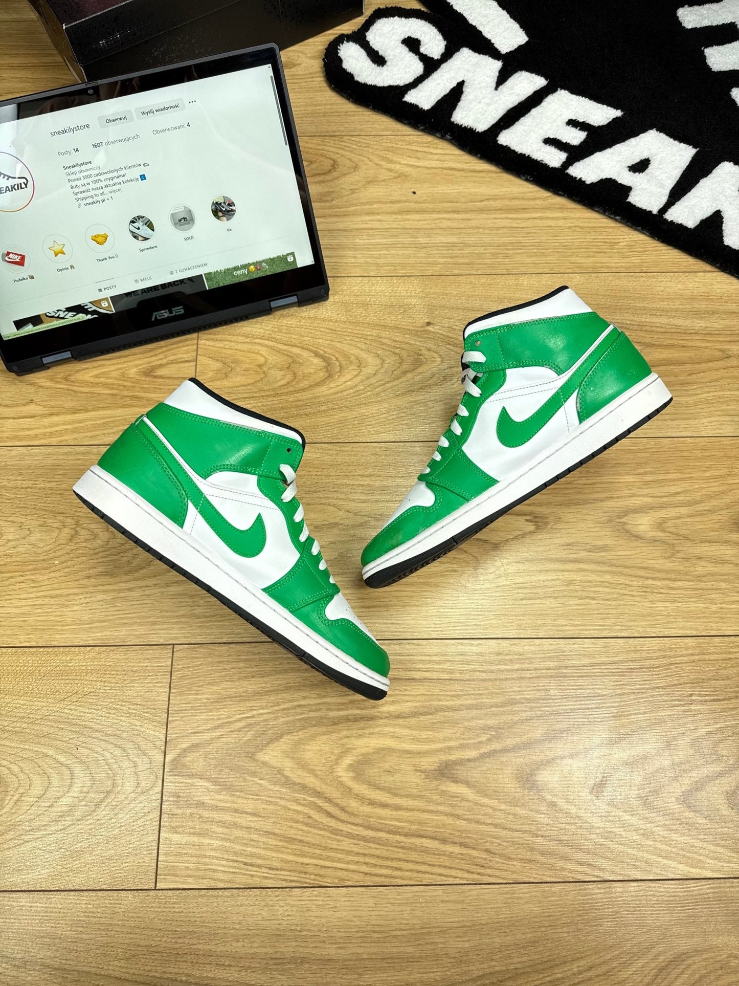 Nike Air Jordan 1 Mid (43)