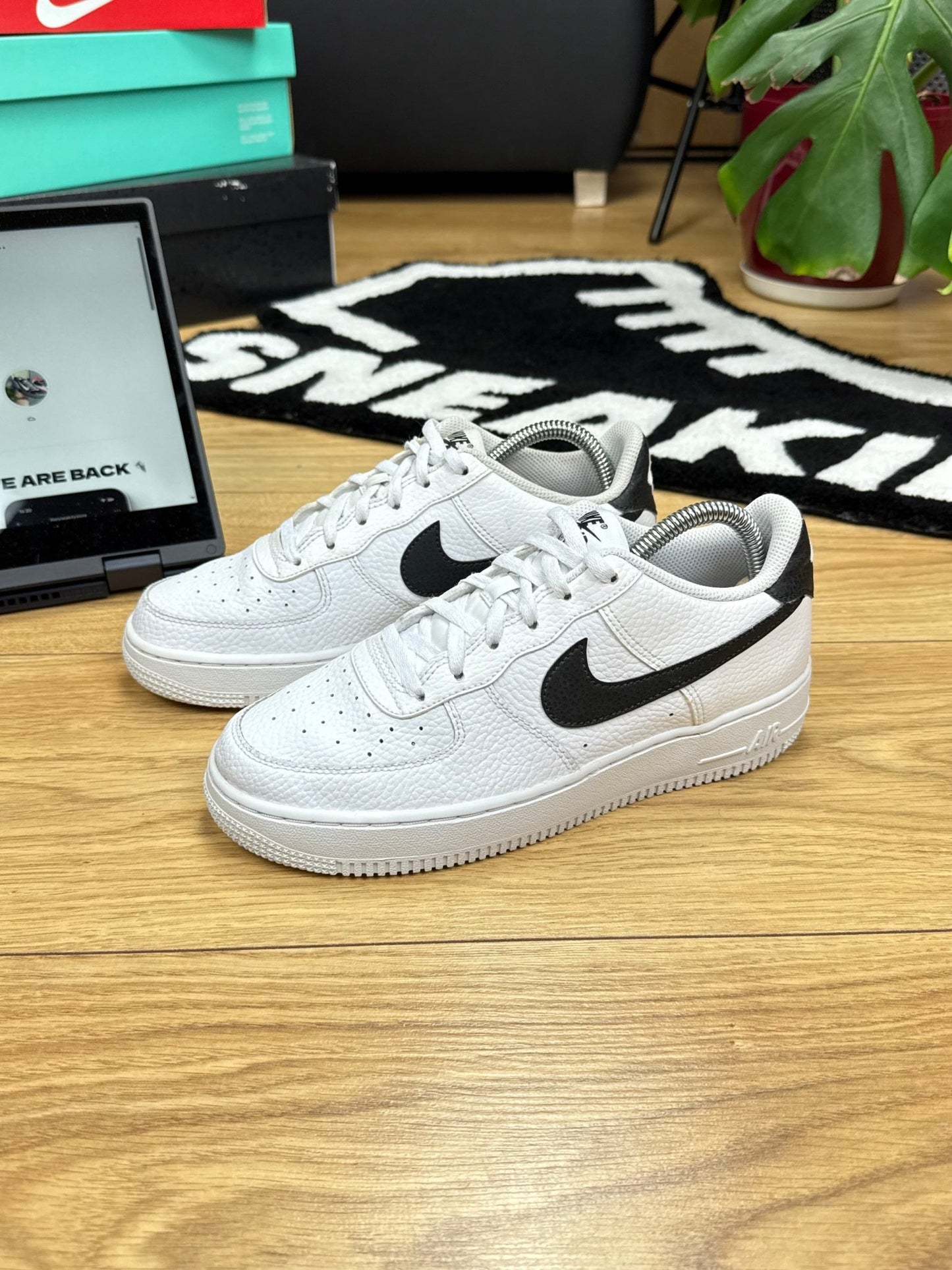 Nike Air Force 1 Low (38.5)