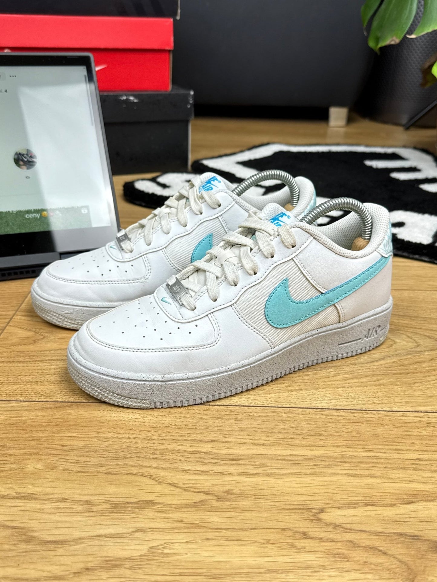 Nike Air Force 1 Low (40)