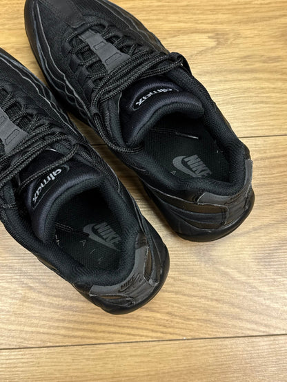 Nike Air Max 95 (44)