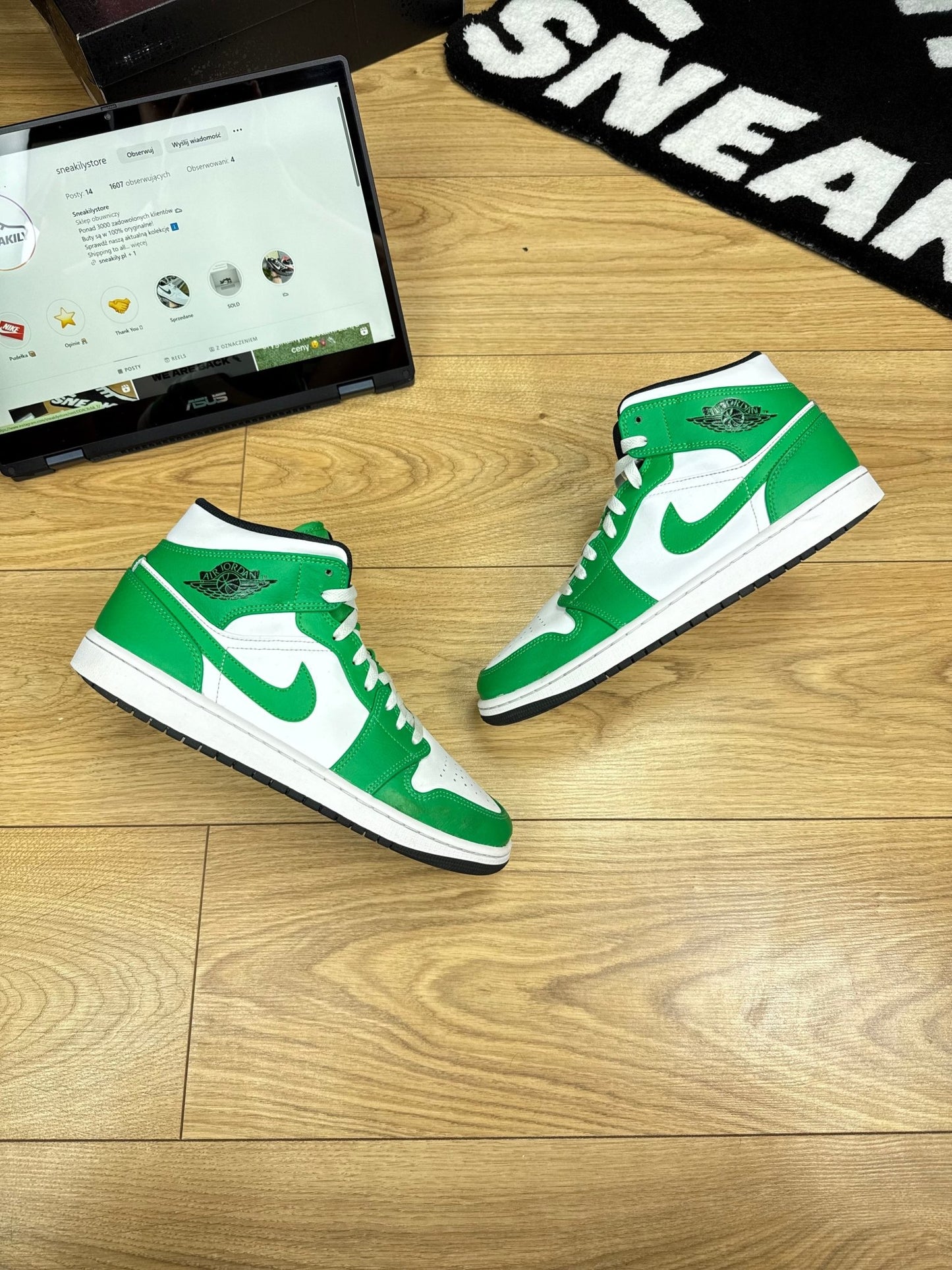 Nike Air Jordan 1 Mid (43)